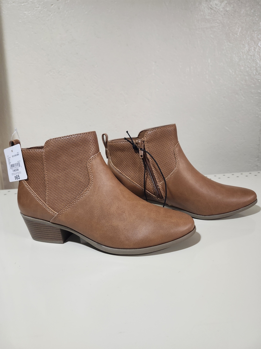 Arizona Tan Ankle Boots - Classic Side-Zip Chelsea Bootie New 9